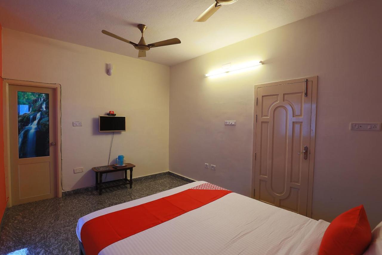 Oyo 38695 Peninsula Holiday Resorts Chennai Exterior foto